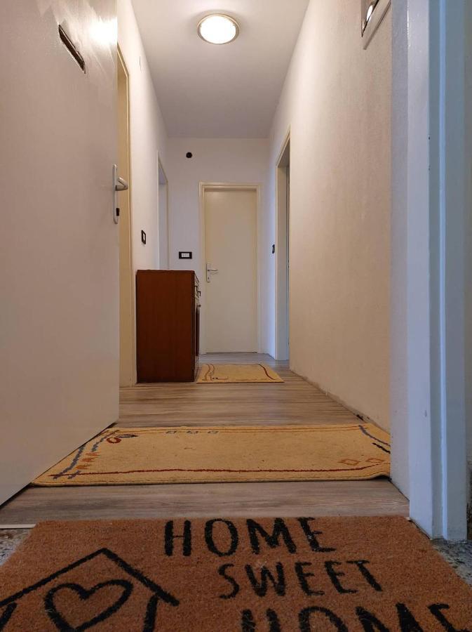 איזולה Apartment Orchidea מראה חיצוני תמונה